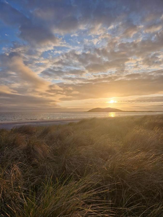 Pollachara Loch An Eilean Pod Isle Of South Uistヴィラ エクステリア 写真